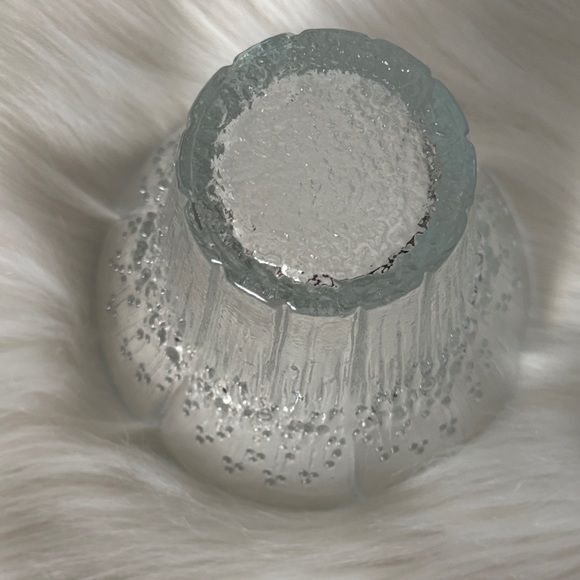 European Frosted Glass Flower Bowl - Picture 3 of 7